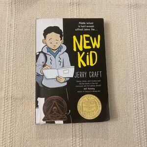 New Kid paperback book by: Jerry Craft ISBN: 9780062691194